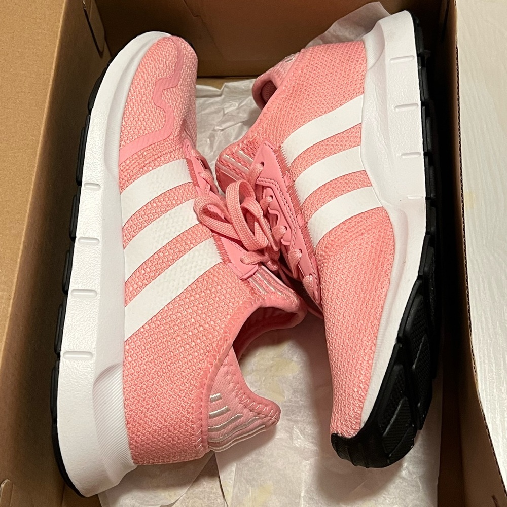 Adidas Swift Run X J Light Pink Peach Size 6 Youth Big Kids FY2148